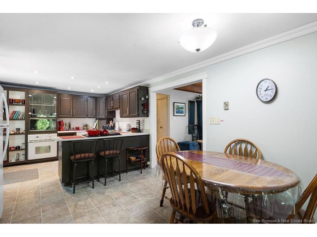 









3168


King George Highway

,
Miramichi,




NB
E1V 7B9

