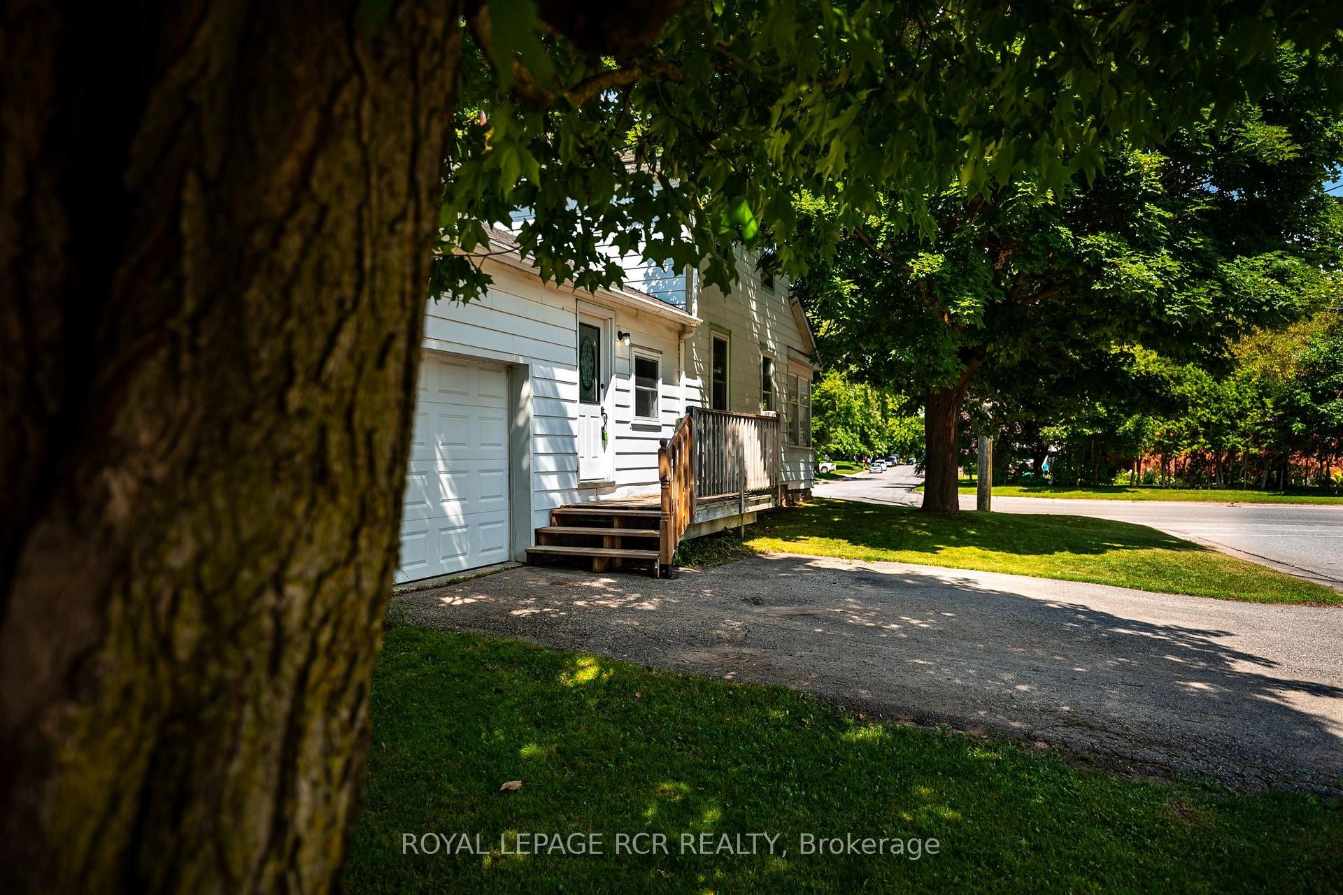 









168


Victoria

Street,
Shelburne,




ON
L9V 2Y1

