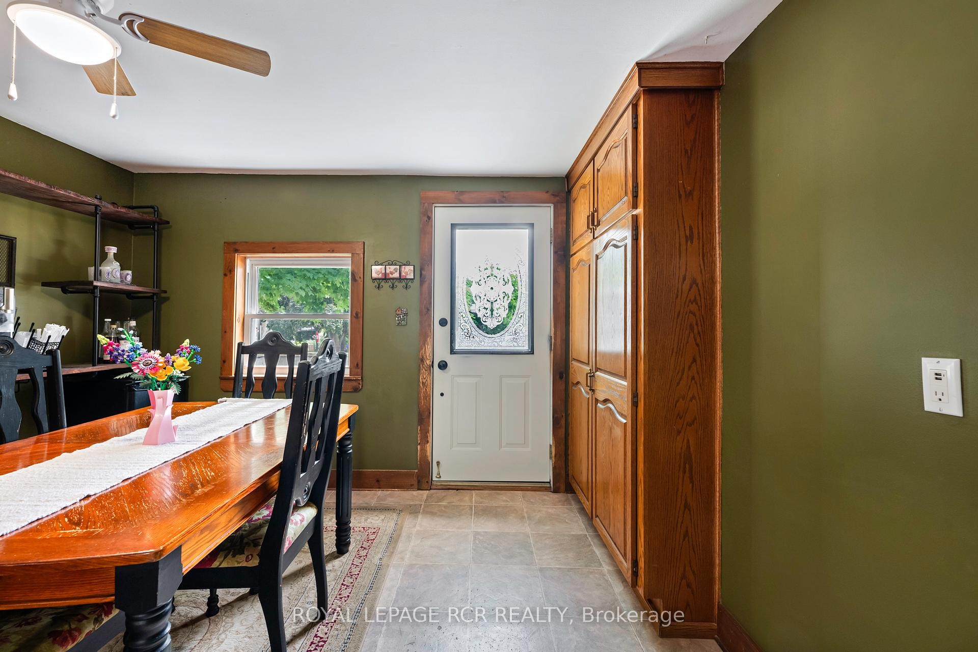 









168


Victoria

Street,
Shelburne,




ON
L9V 2Y1


