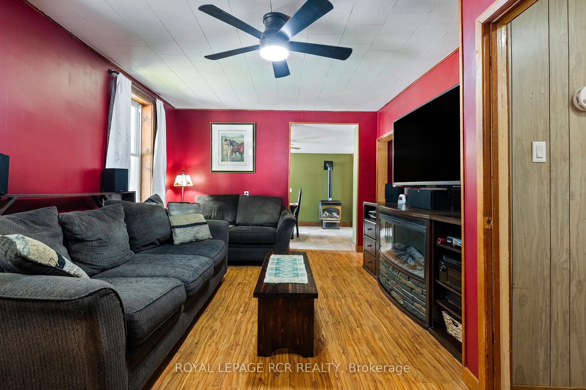 









168


Victoria

Street,
Shelburne,




ON
L9V 2Y1


