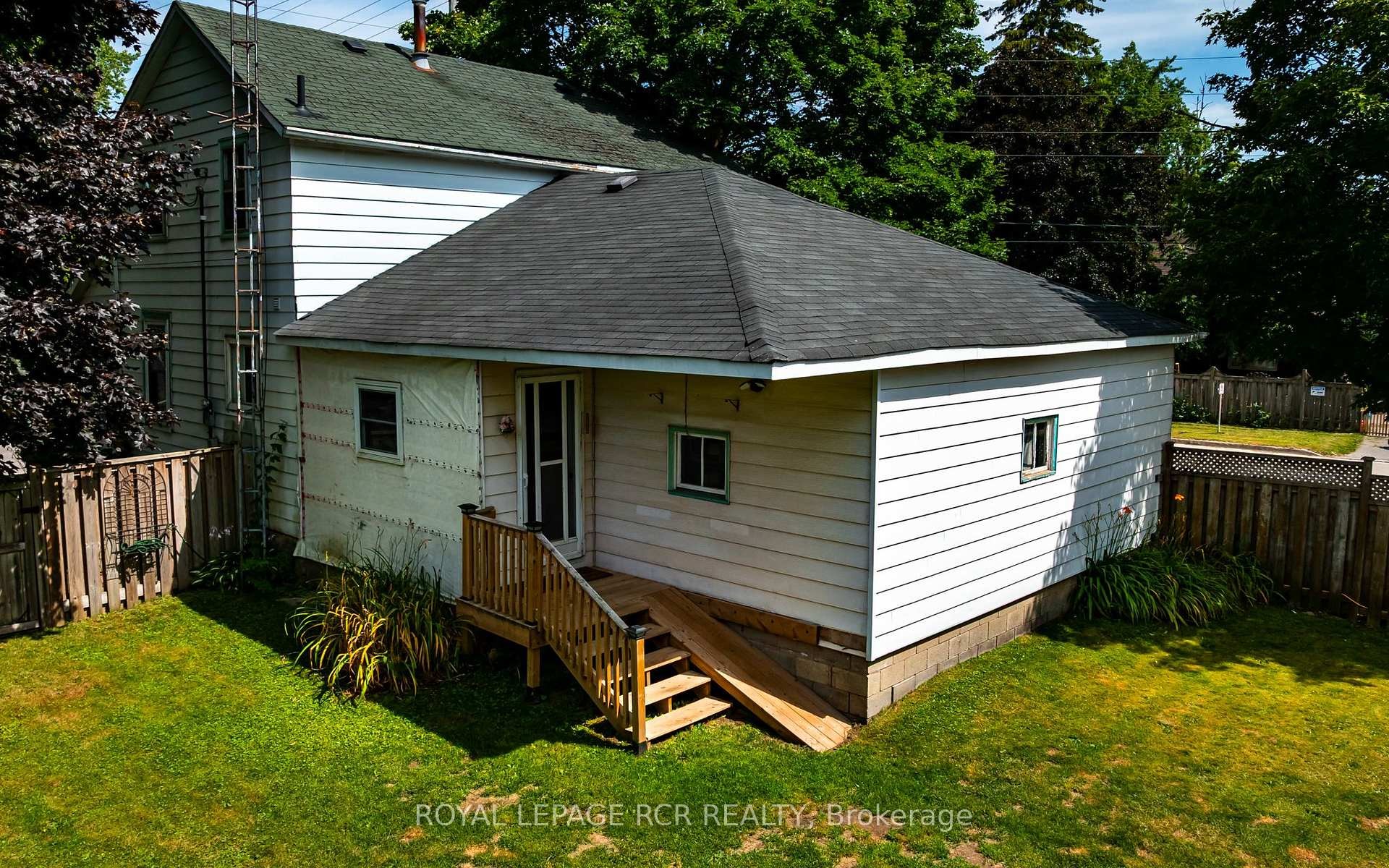 









168


Victoria

Street,
Shelburne,




ON
L9V 2Y1

