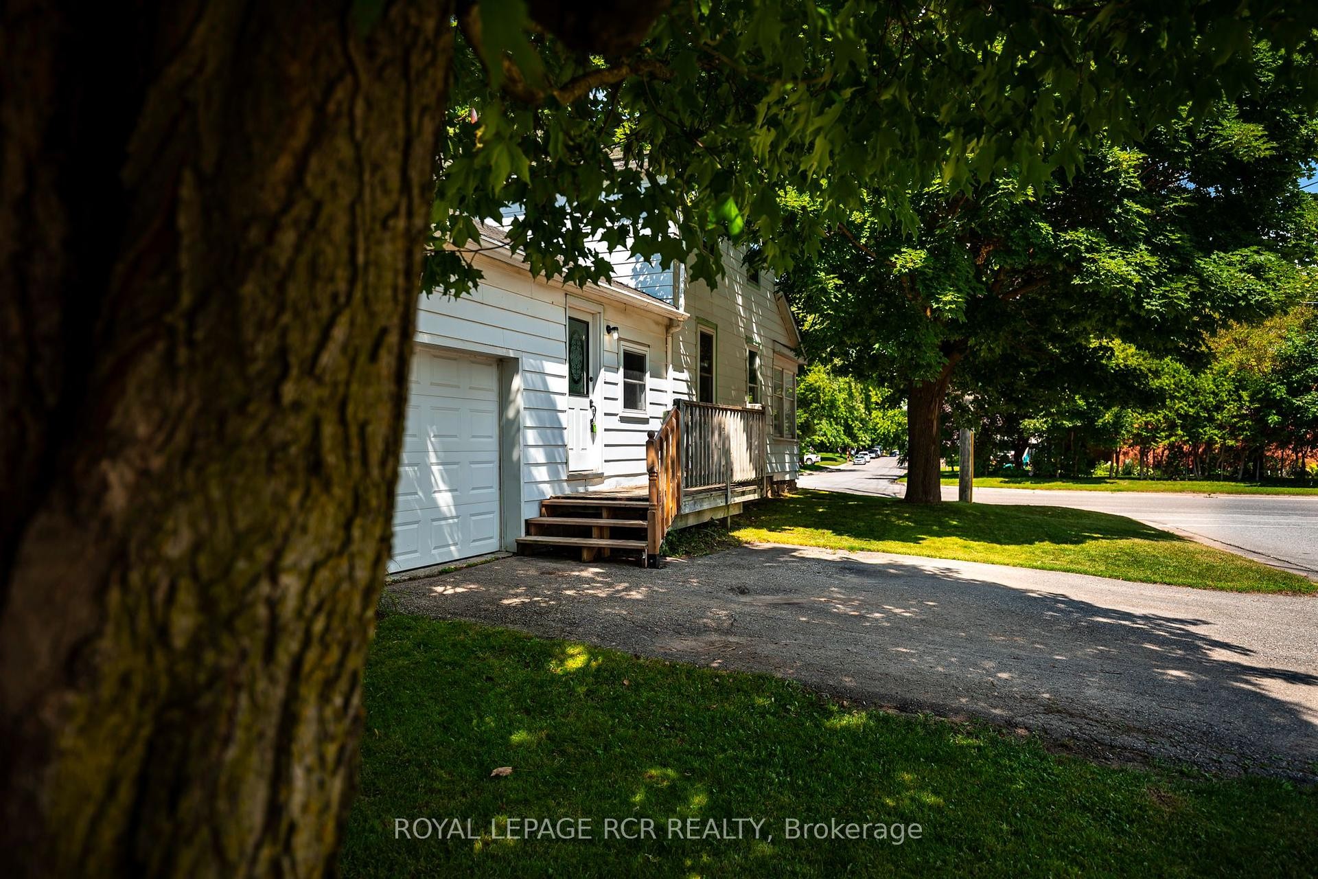 









168


Victoria

Street,
Shelburne,




ON
L9V 2Y1

