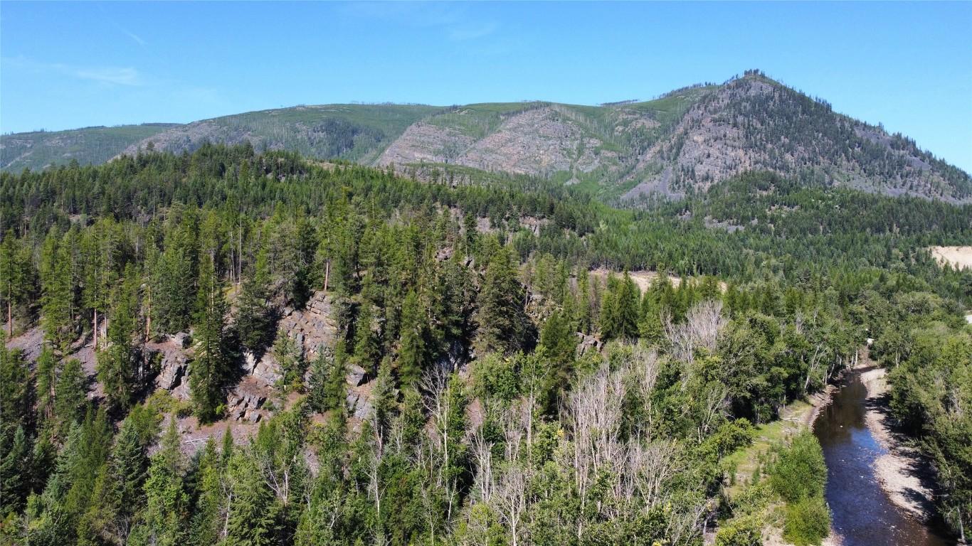 









Lot 3


Green Bay

Road,
Moyie,







BC
V0B 2A0

