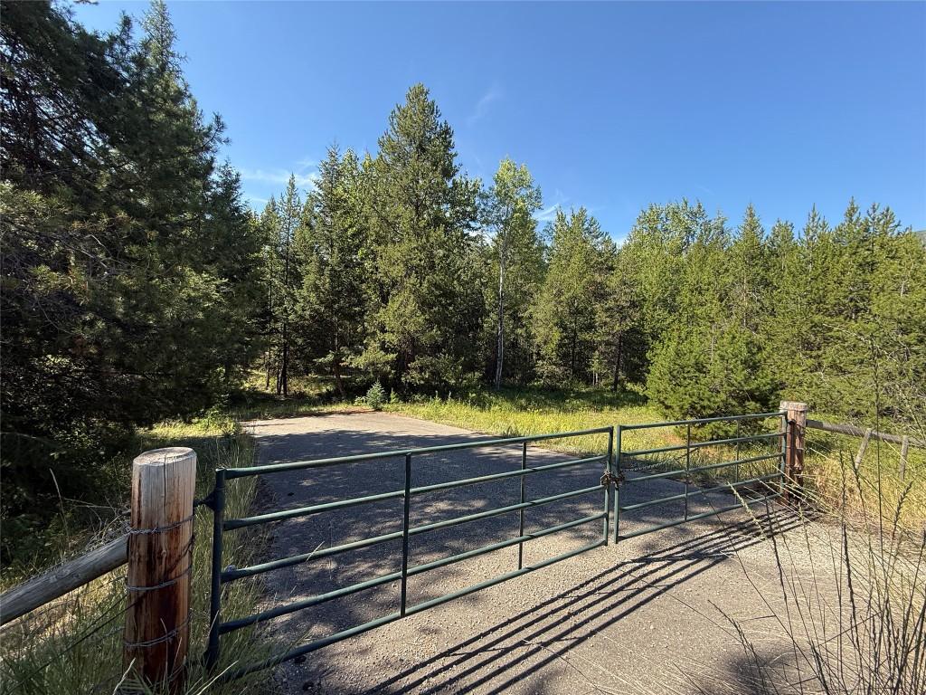 









Lot 3


Green Bay

Road,
Moyie,







BC
V0B 2A0

