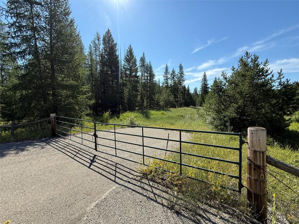 









Lot 3


Green Bay

Road,
Moyie,







BC
V0B 2A0

