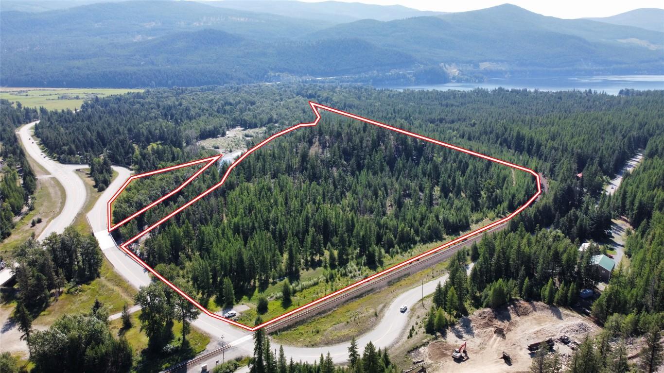 









Lot 3


Green Bay

Road,
Moyie,







BC
V0B 2A0

