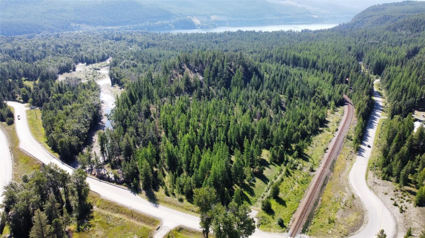 









Lot 3


Green Bay

Road,
Moyie,







BC
V0B 2A0

