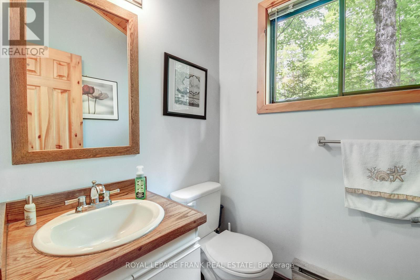 












556 JENNISON ROAD

,
Marmora and Lake (Lake Ward),




Ontario
K0L1W0

