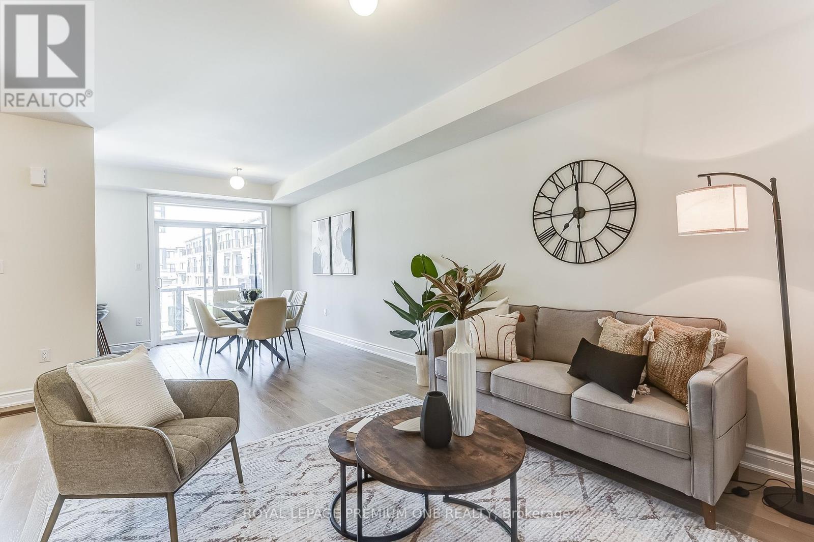 












71 TENNANT CIRCLE N

,
Vaughan,




Ontario
L4H5L5

