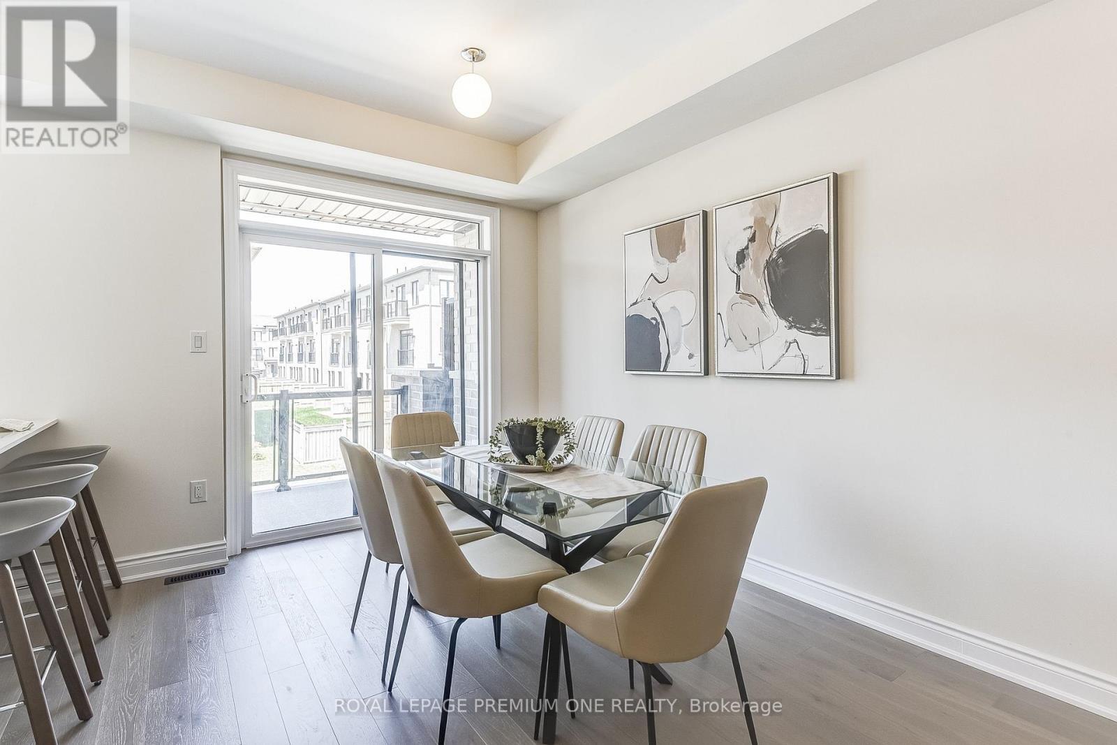












71 TENNANT CIRCLE N

,
Vaughan,




Ontario
L4H5L5

