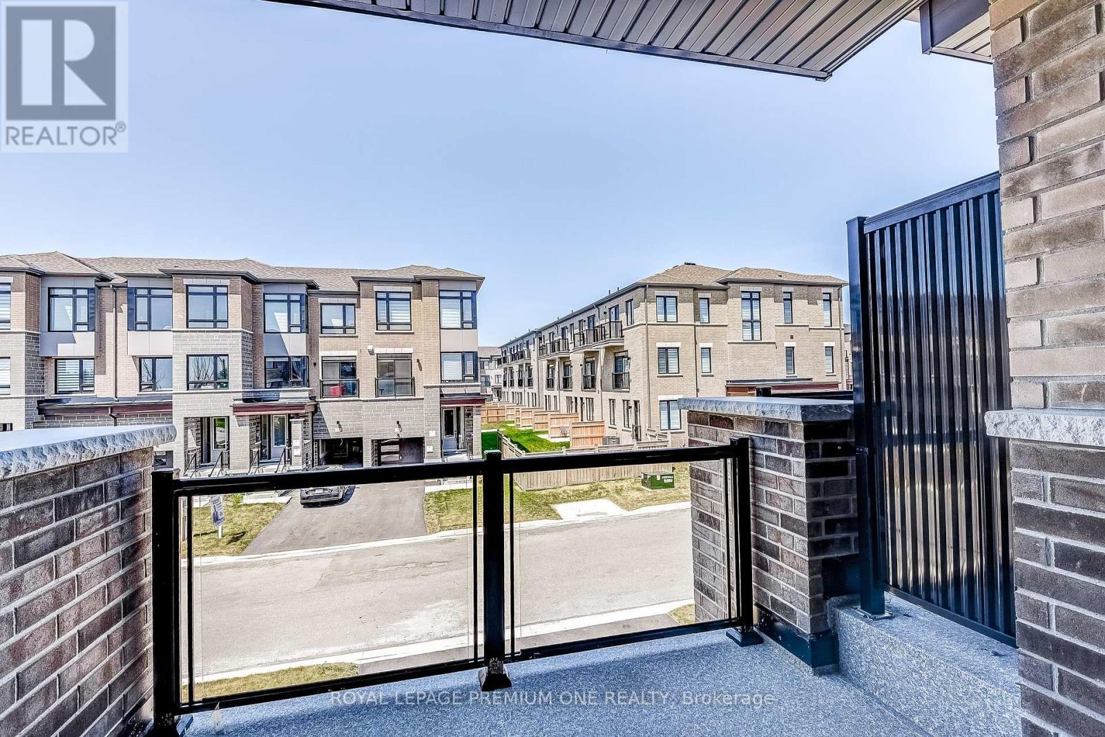 












71 TENNANT CIRCLE N

,
Vaughan,




Ontario
L4H5L5

