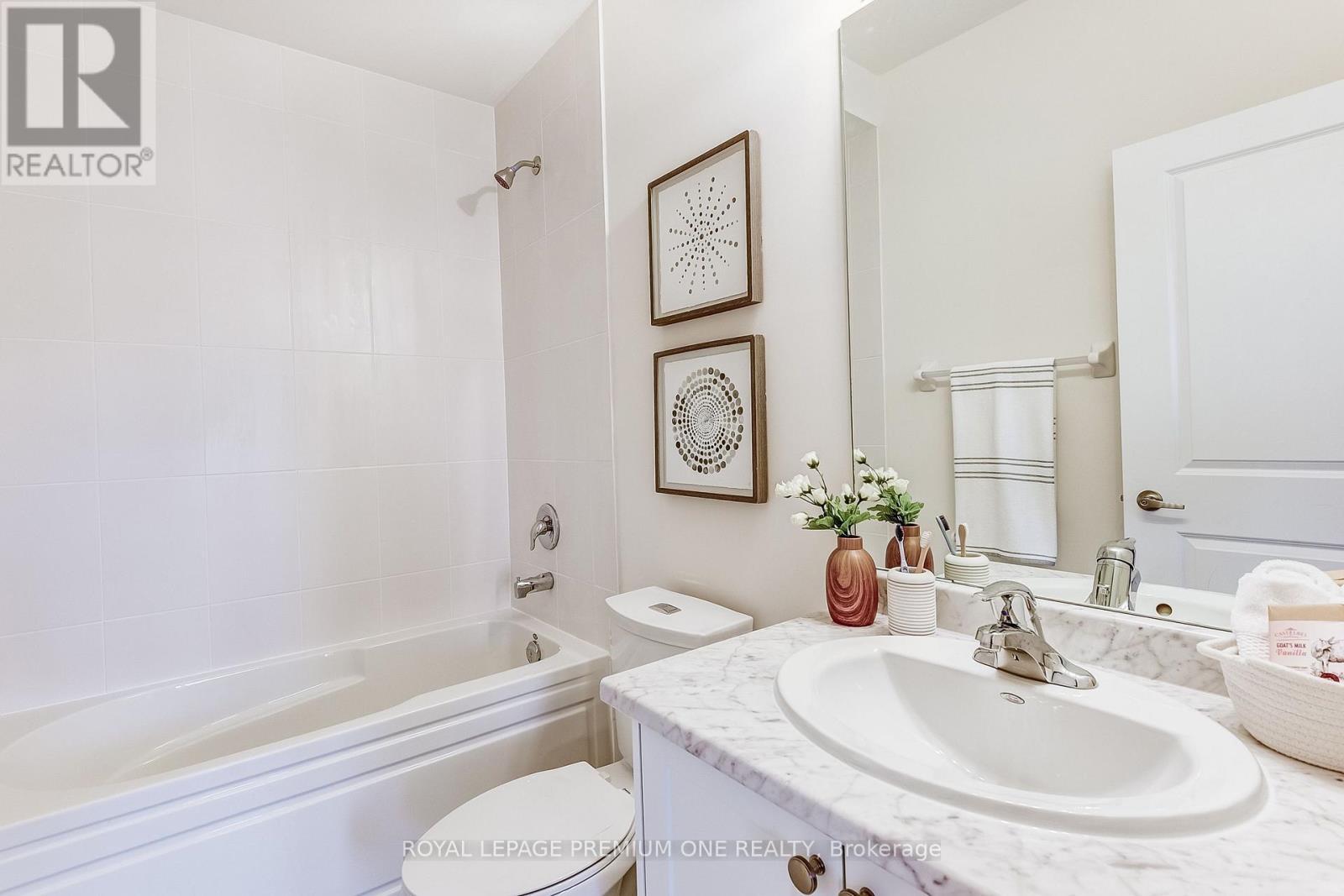 












71 TENNANT CIRCLE N

,
Vaughan,




Ontario
L4H5L5

