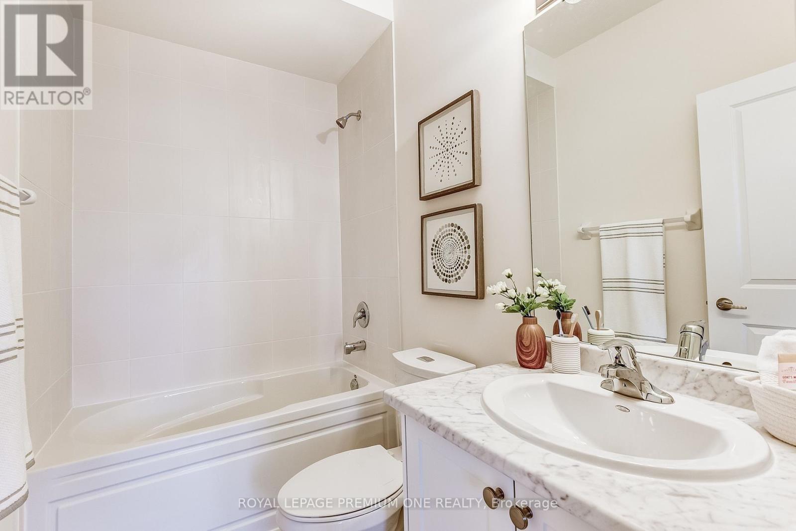 












71 TENNANT CIRCLE N

,
Vaughan,




Ontario
L4H5L5


