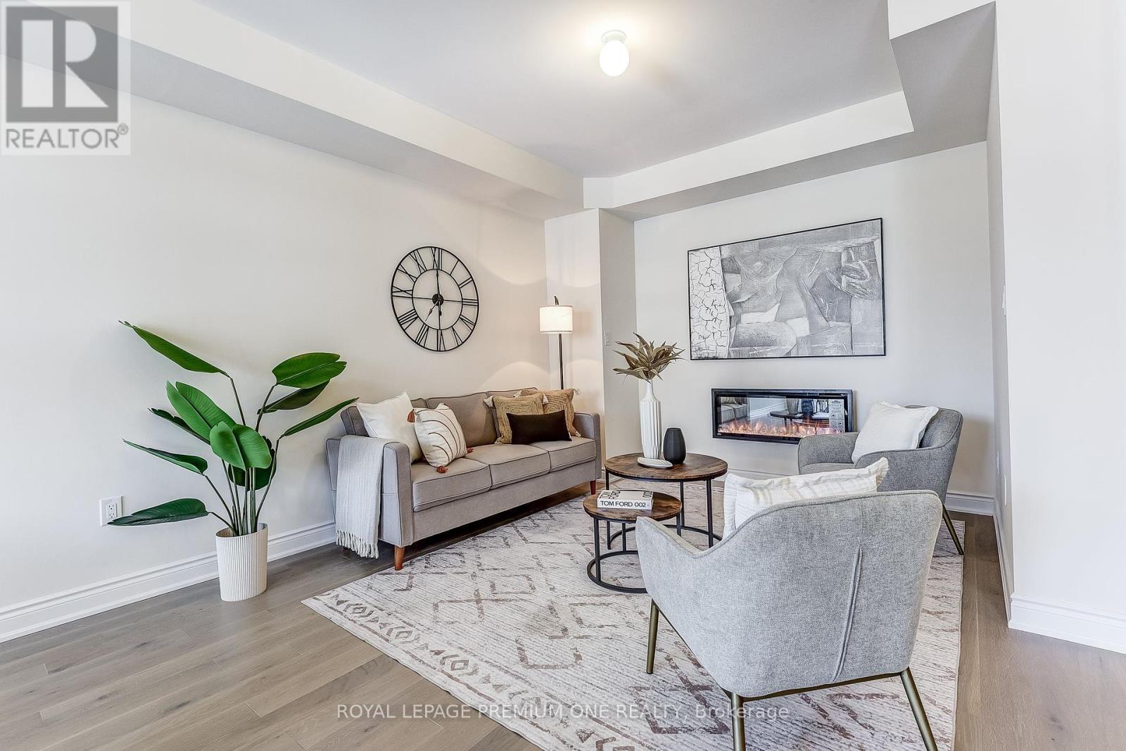












71 TENNANT CIRCLE N

,
Vaughan,




Ontario
L4H5L5

