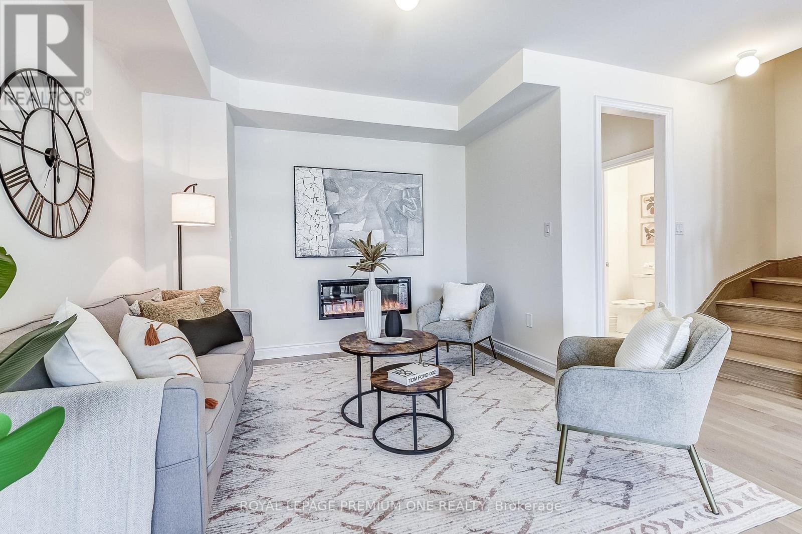 












71 TENNANT CIRCLE N

,
Vaughan,




Ontario
L4H5L5

