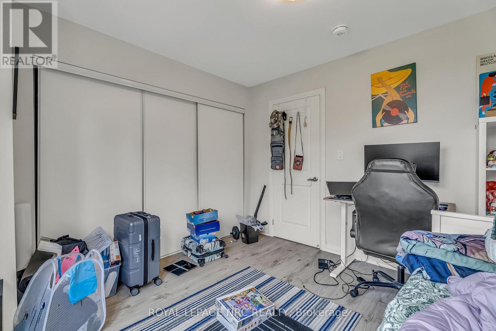 












1670 PLEASURE VALLEY PATH

,
Oshawa (Samac),




Ontario
L1G0E3

