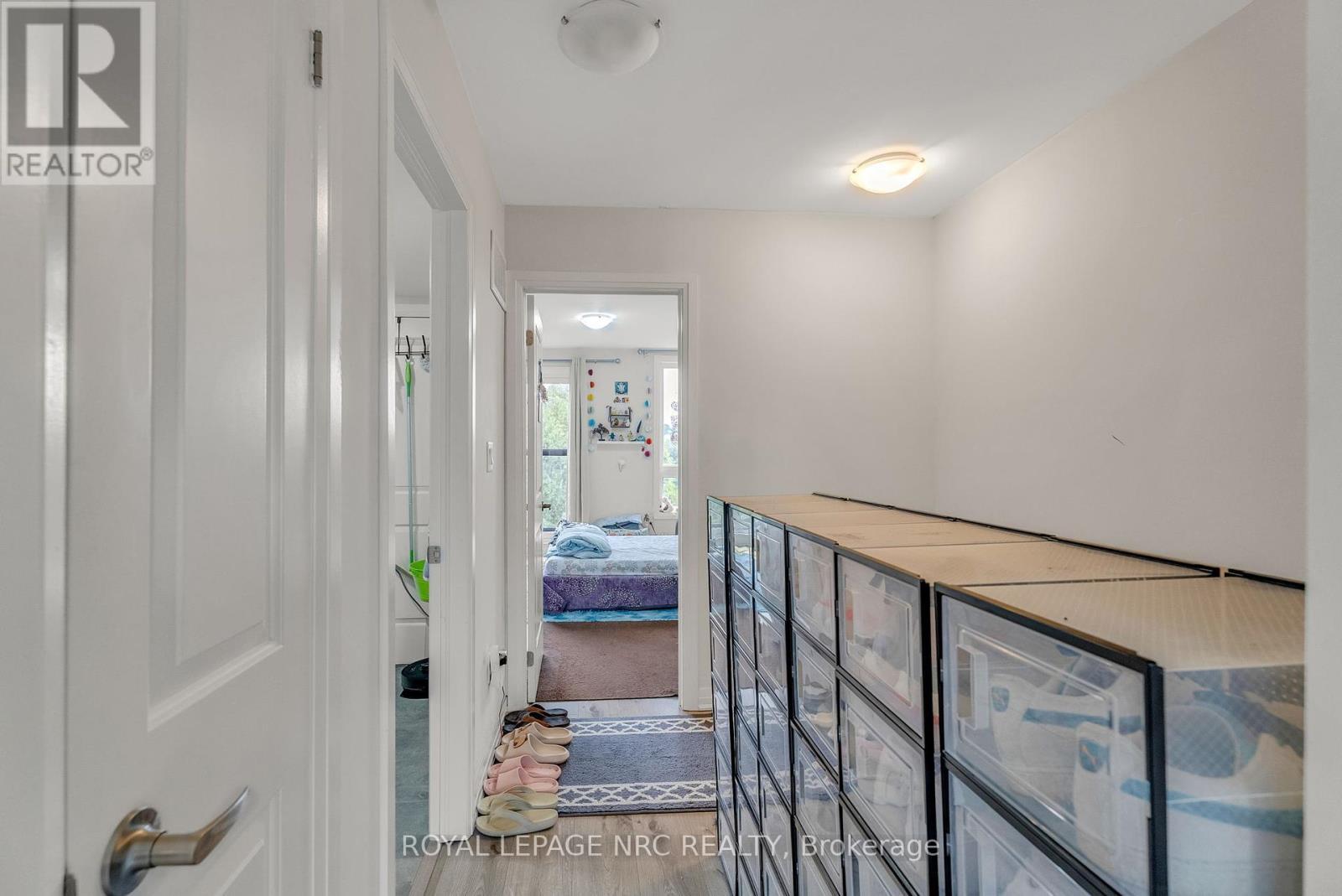 












1670 PLEASURE VALLEY PATH

,
Oshawa (Samac),




Ontario
L1G0E3

