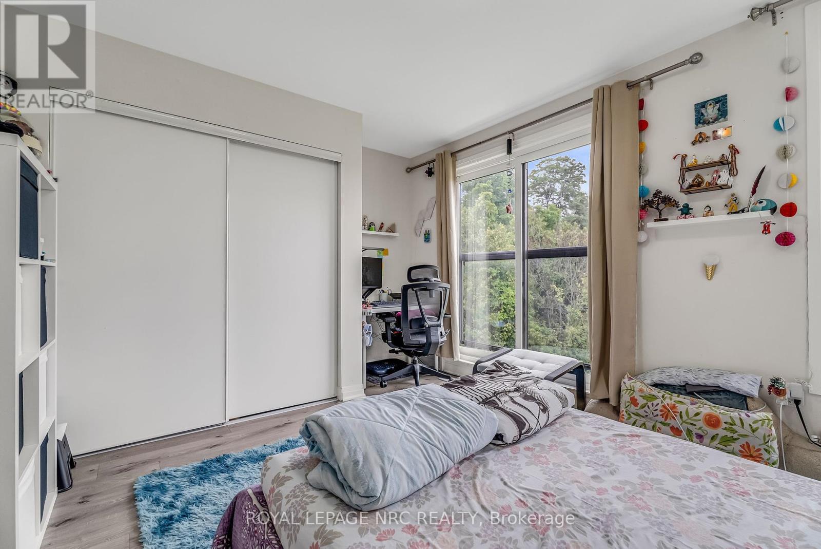 












1670 PLEASURE VALLEY PATH

,
Oshawa (Samac),




Ontario
L1G0E3

