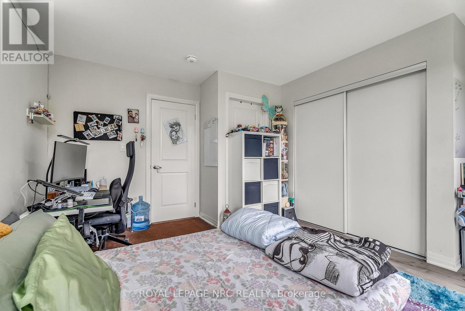 












1670 PLEASURE VALLEY PATH

,
Oshawa (Samac),




Ontario
L1G0E3

