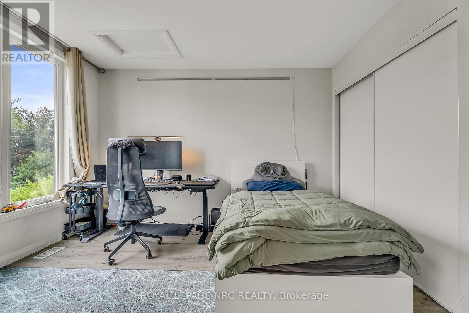 












1670 PLEASURE VALLEY PATH

,
Oshawa (Samac),




Ontario
L1G0E3

