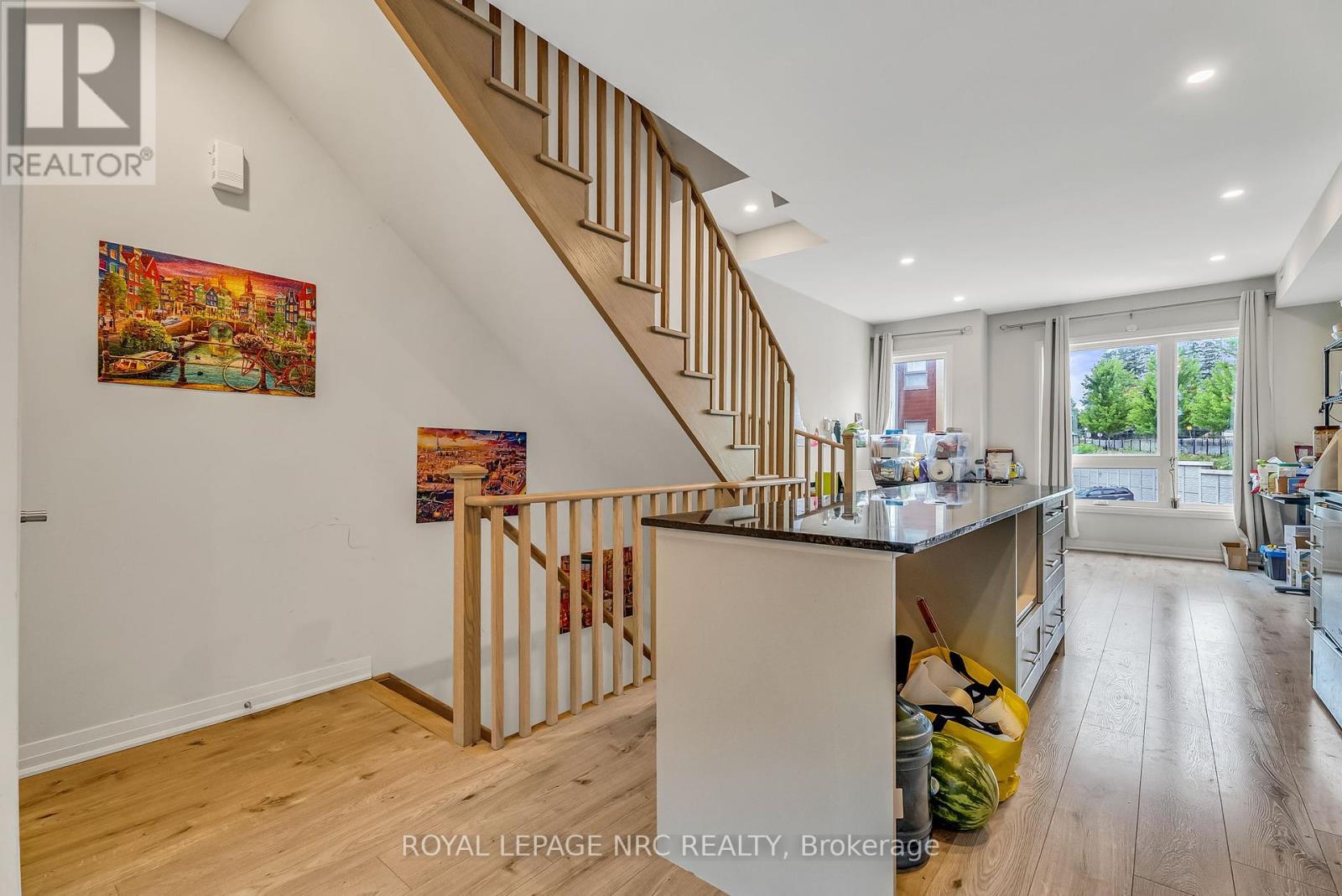 












1670 PLEASURE VALLEY PATH

,
Oshawa (Samac),




Ontario
L1G0E3

