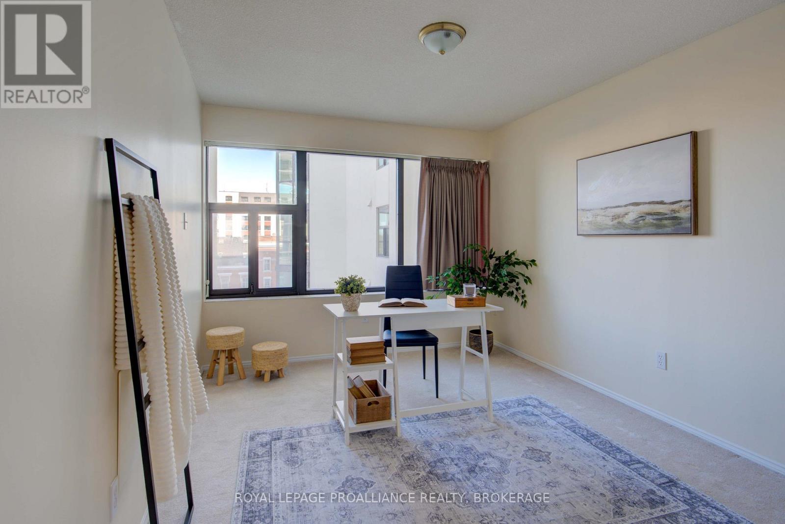 












602 - 185 ONTARIO STREET

,
Kingston (Central City East),




Ontario
K7L2Y7

