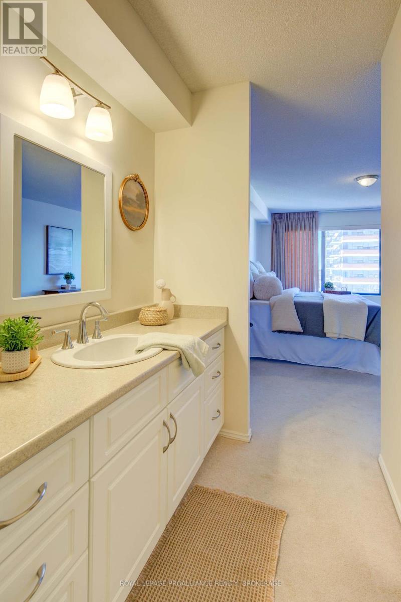 












602 - 185 ONTARIO STREET

,
Kingston (Central City East),




Ontario
K7L2Y7

