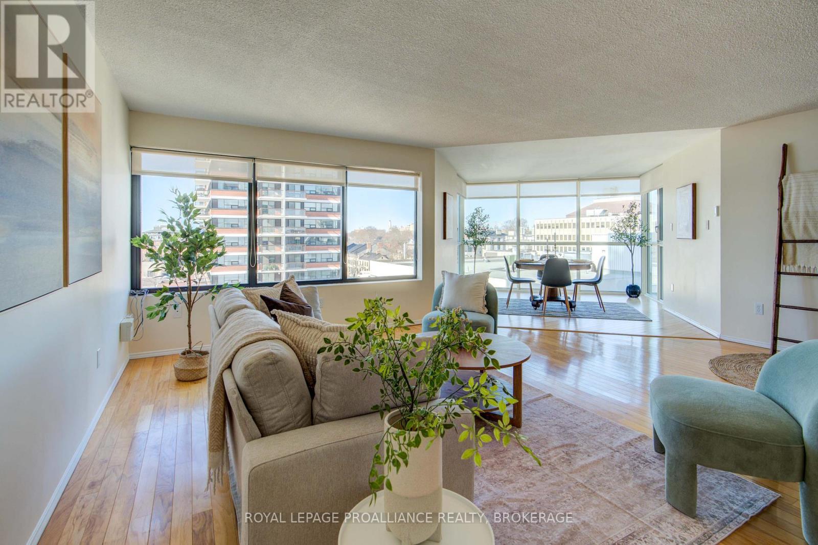 












602 - 185 ONTARIO STREET

,
Kingston (Central City East),




Ontario
K7L2Y7

