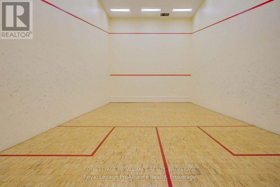 












602 - 185 ONTARIO STREET

,
Kingston (Central City East),




Ontario
K7L2Y7

