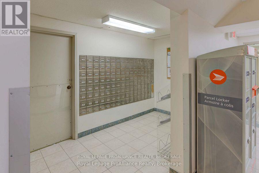 












602 - 185 ONTARIO STREET

,
Kingston (Central City East),




Ontario
K7L2Y7

