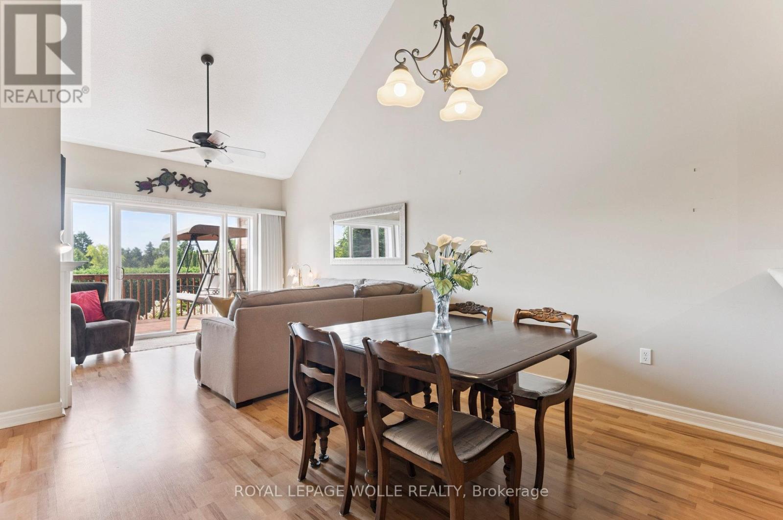 












14 - 19 NIAGARA DRIVE

,
Oshawa,




Ontario
L1G8G2

