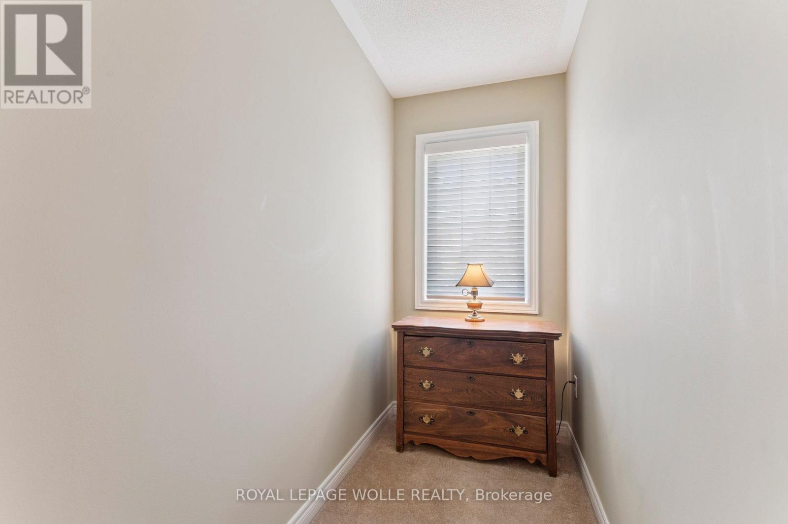 












14 - 19 NIAGARA DRIVE

,
Oshawa,




Ontario
L1G8G2

