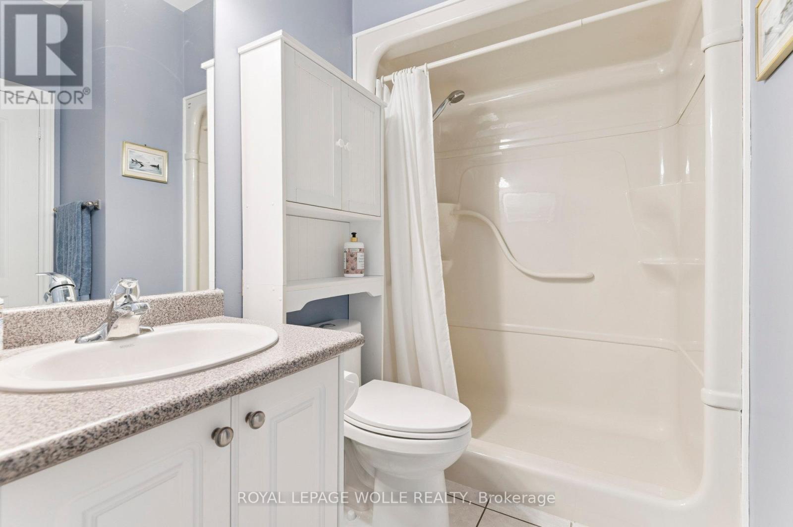 












14 - 19 NIAGARA DRIVE

,
Oshawa,




Ontario
L1G8G2


