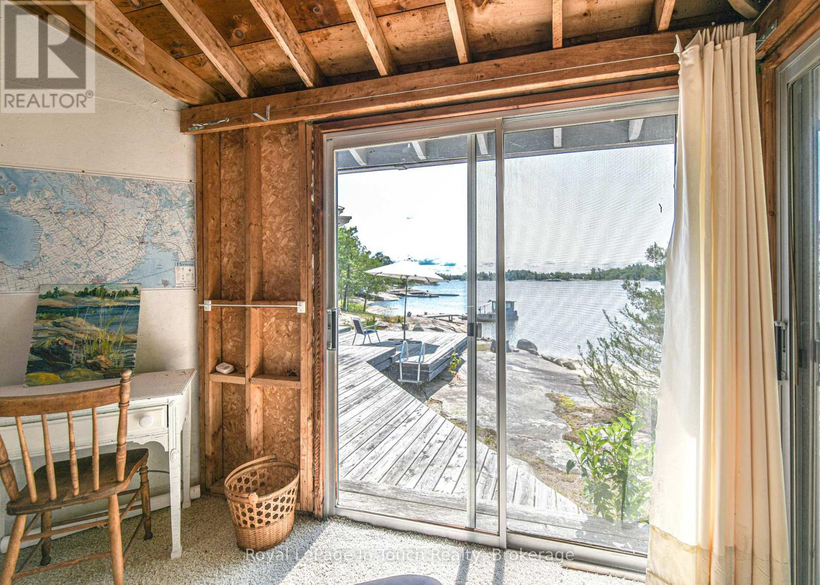 












1810 BONE ISLAND

,
Georgian Bay (Gibson),




Ontario
P0E1E0

