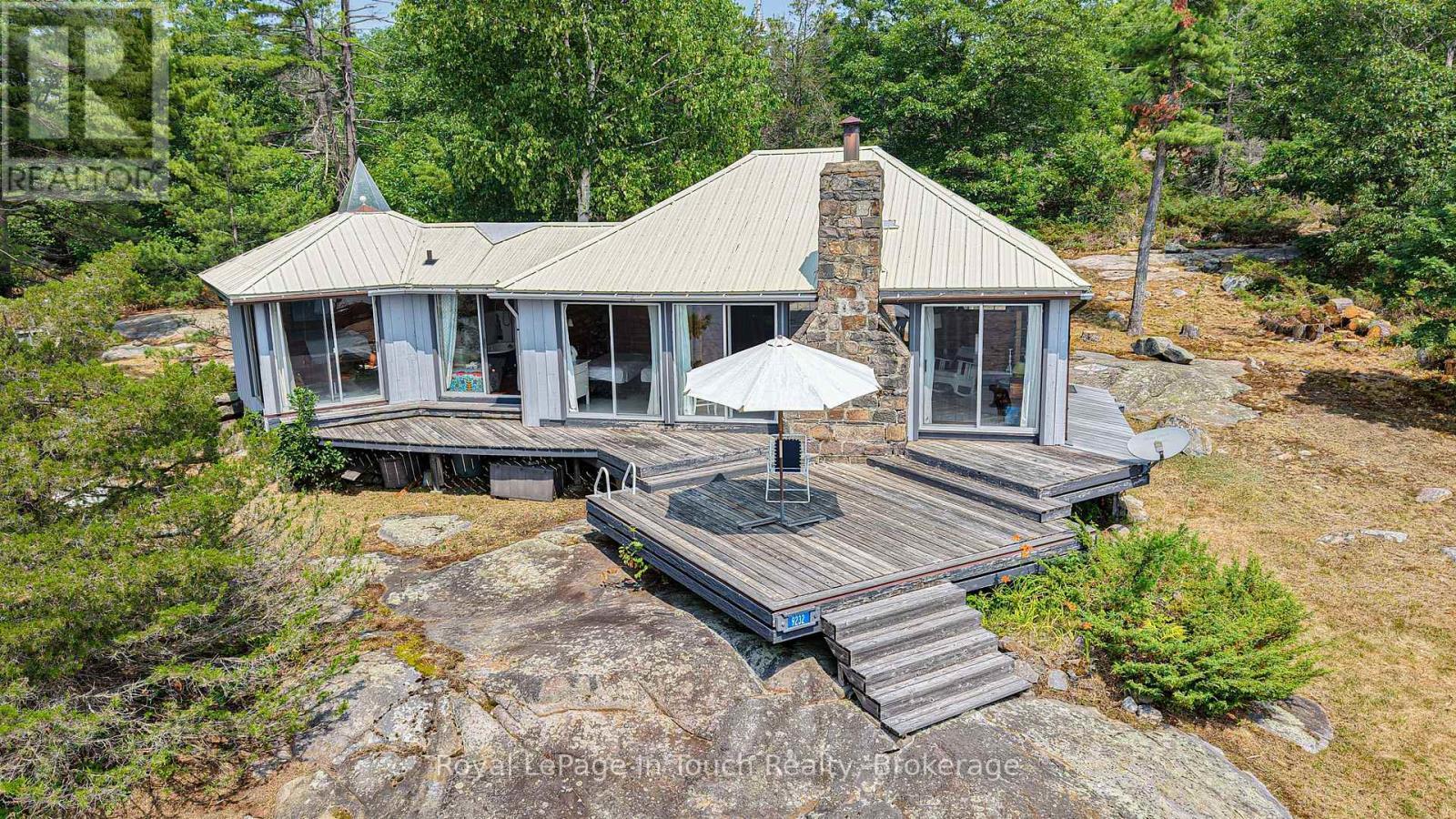 












1810 BONE ISLAND

,
Georgian Bay (Gibson),




Ontario
P0E1E0


