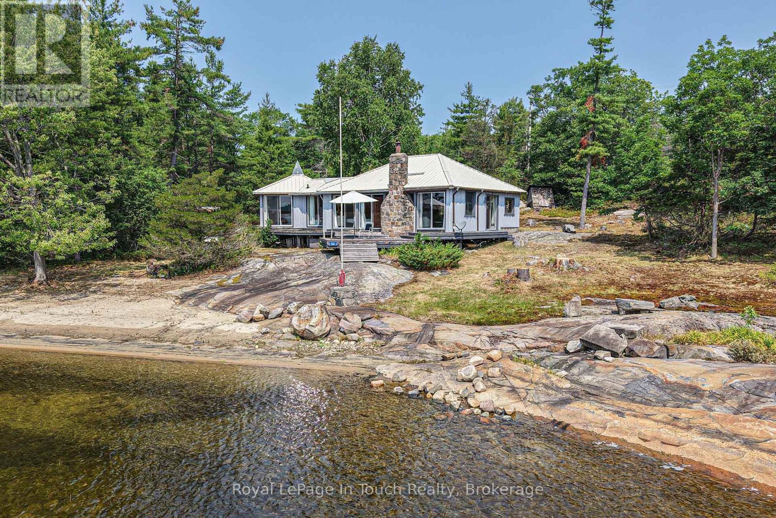 












1810 BONE ISLAND

,
Georgian Bay (Gibson),




Ontario
P0E1E0


