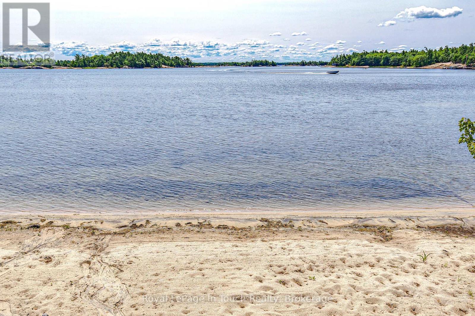 












1810 BONE ISLAND

,
Georgian Bay (Gibson),




Ontario
P0E1E0

