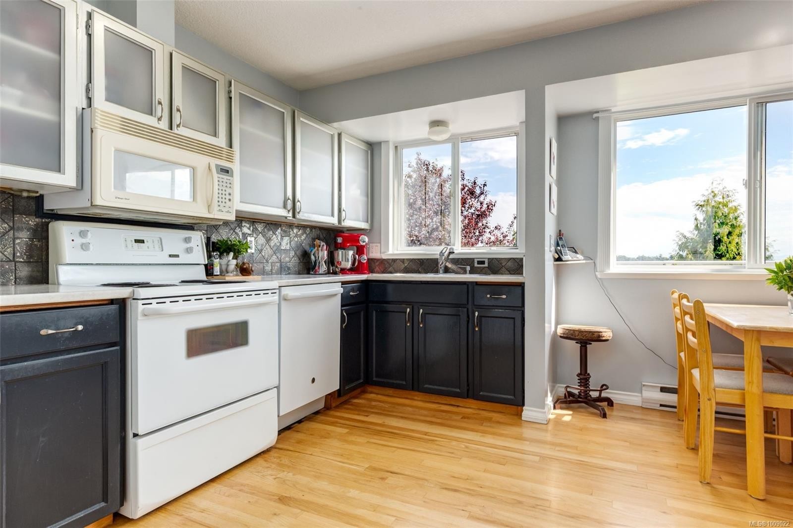 









108


Chelan

Pl,
Nanaimo,




BC
V9R 6S2


