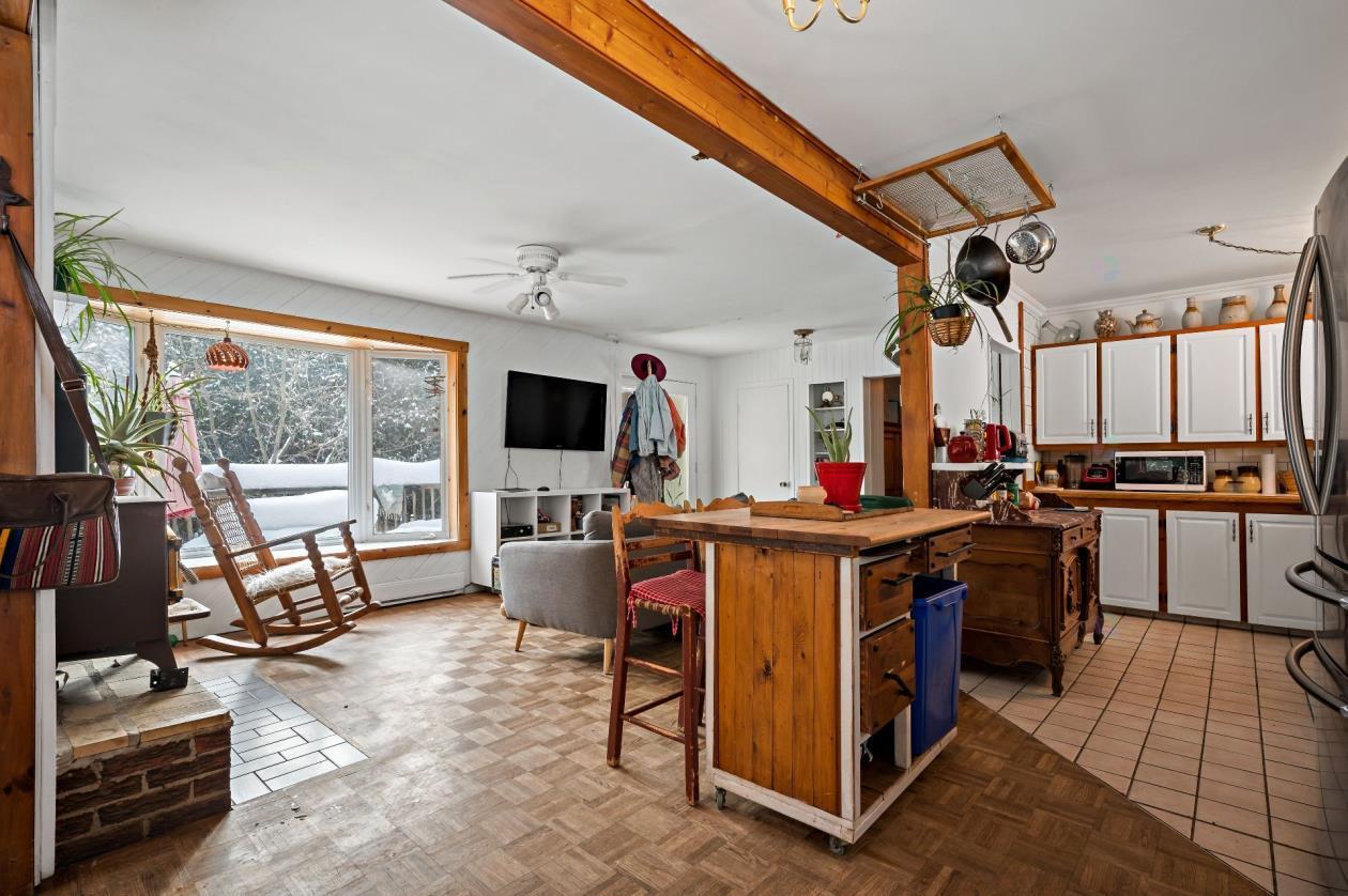 









105


Rue St-Germain

,
Mont-Tremblant,




QC
J8E1G5

