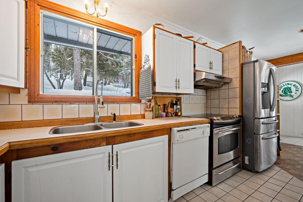 









105


Rue St-Germain

,
Mont-Tremblant,




QC
J8E1G5

