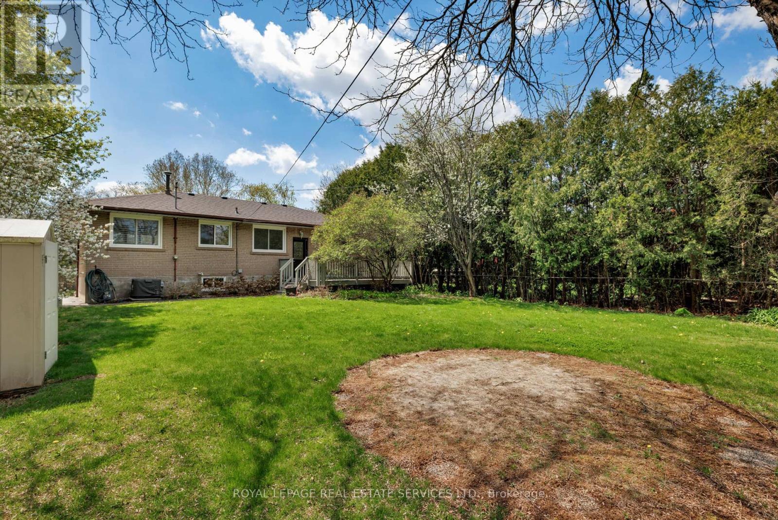 












1181 NEWTON ROAD

,
Oakville,




Ontario
L6H2A1


