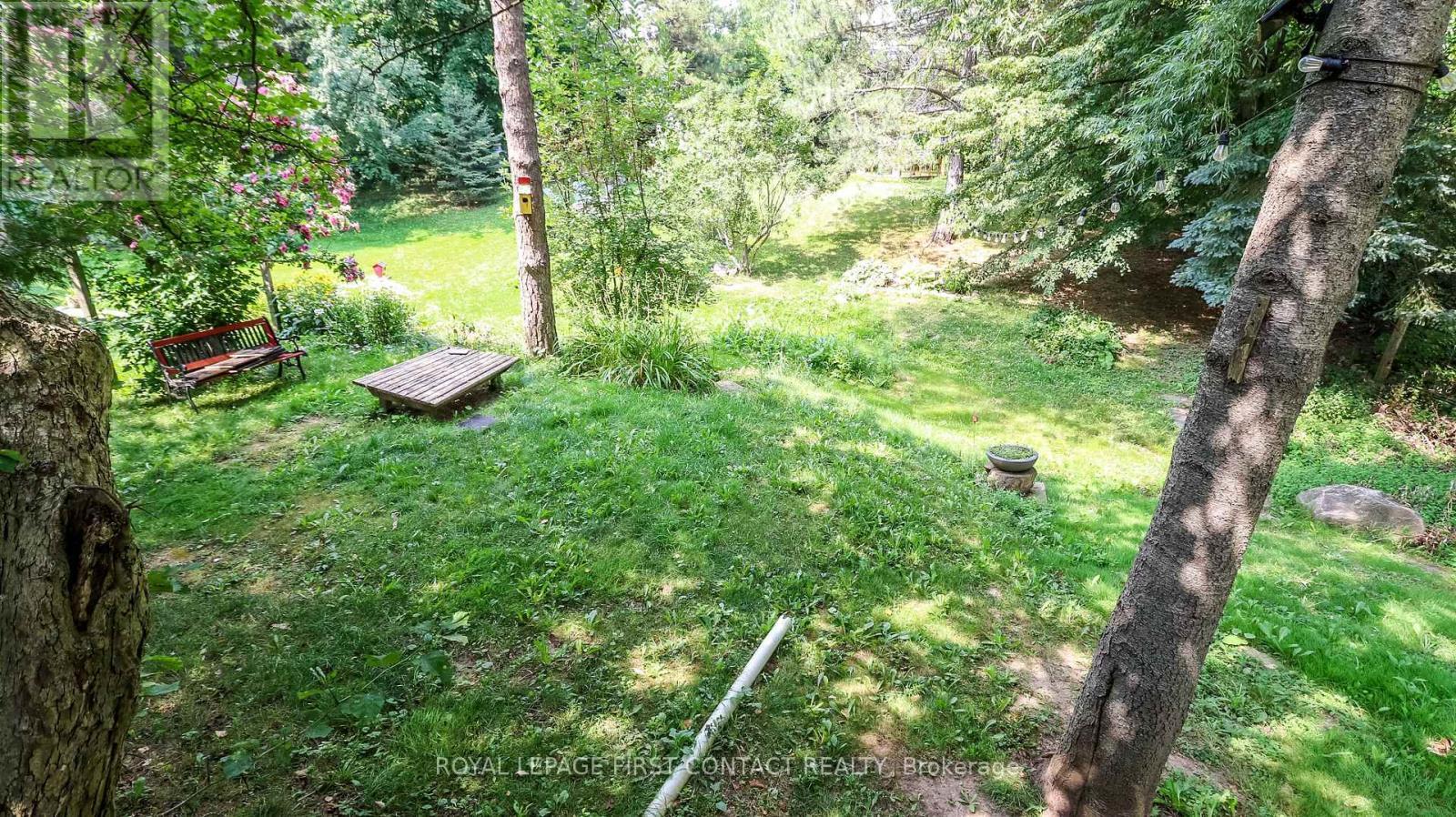 












114 BIRCH VIEW TRAIL

,
Blue Mountains,




Ontario
L9Y0M2

