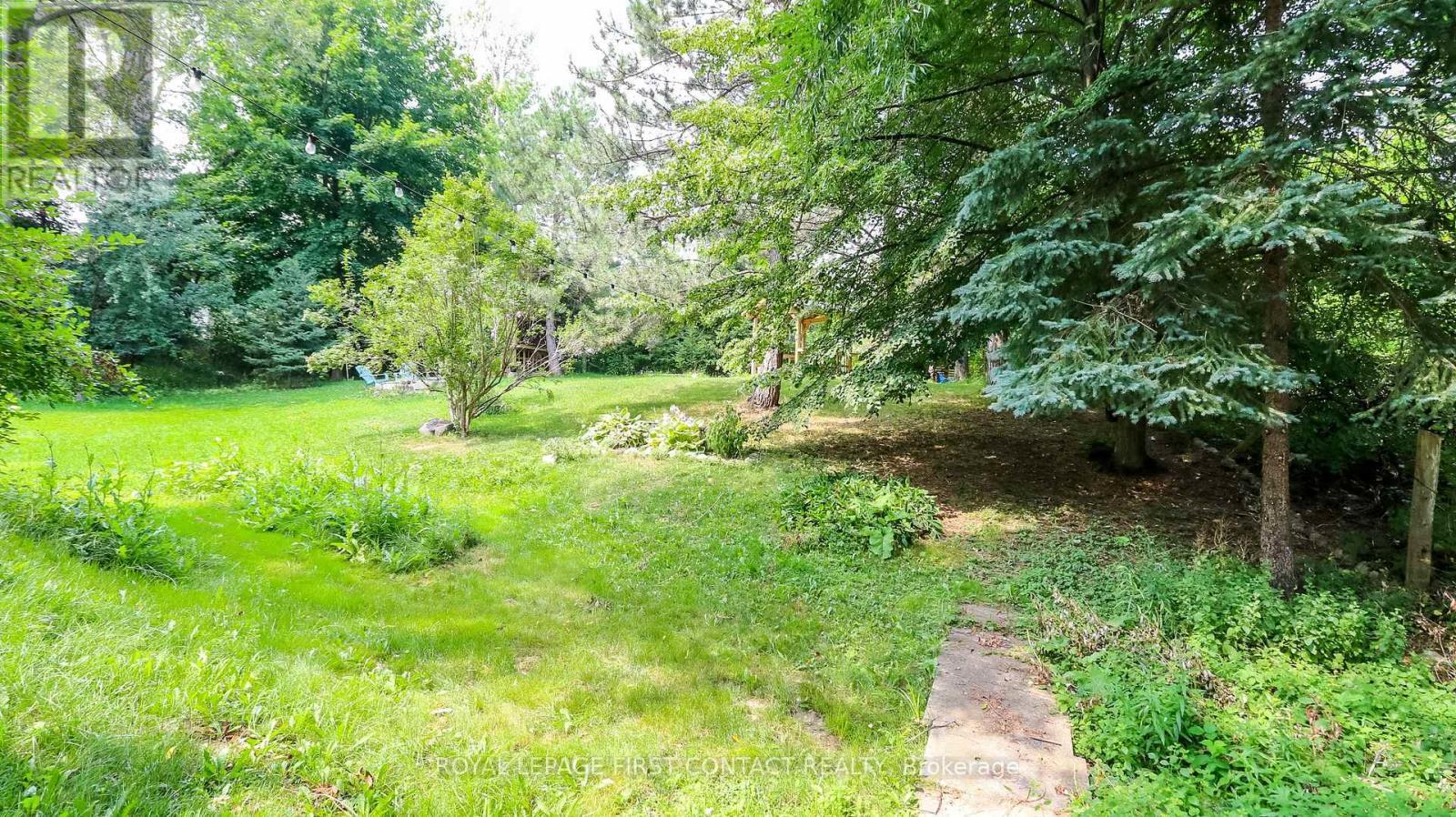 












114 BIRCH VIEW TRAIL

,
Blue Mountains,




Ontario
L9Y0M2

