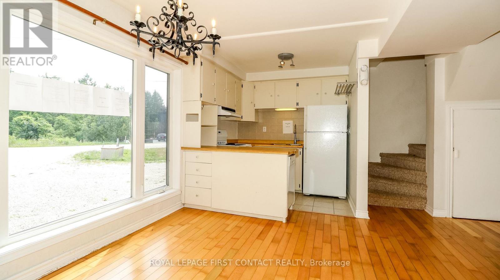 












114 BIRCH VIEW TRAIL

,
Blue Mountains,




Ontario
L9Y0M2

