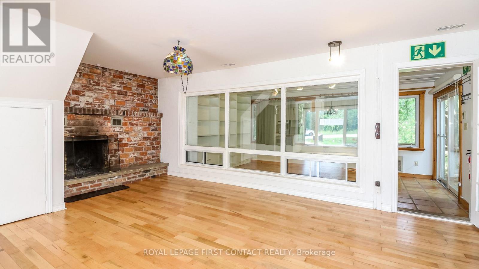 












114 BIRCH VIEW TRAIL

,
Blue Mountains,




Ontario
L9Y0M2

