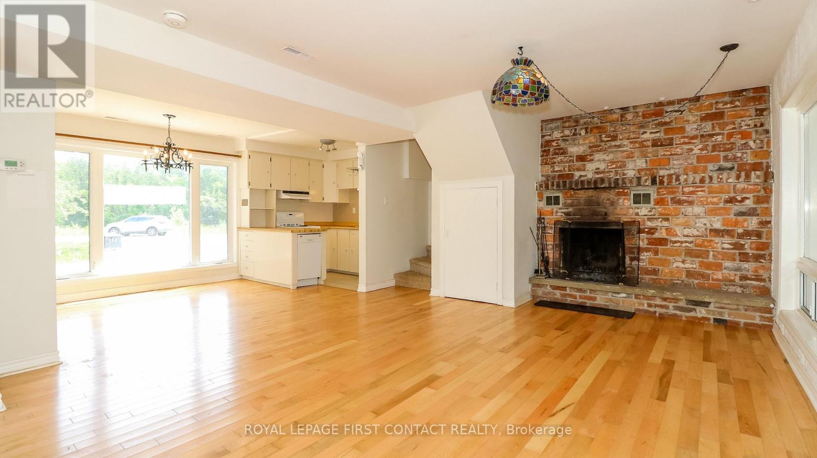 












114 BIRCH VIEW TRAIL

,
Blue Mountains,




Ontario
L9Y0M2

