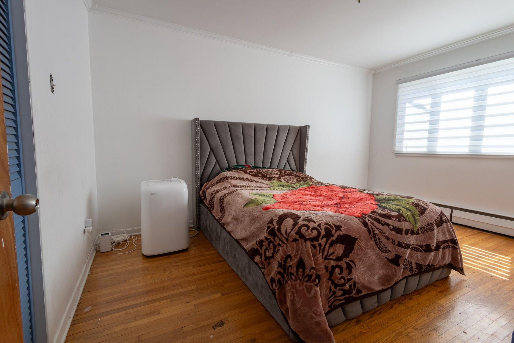 









6435

 - 6437


Rue Marie-Victorin

,
Montréal (Montréal-Nord),




QC
H1G2J2

