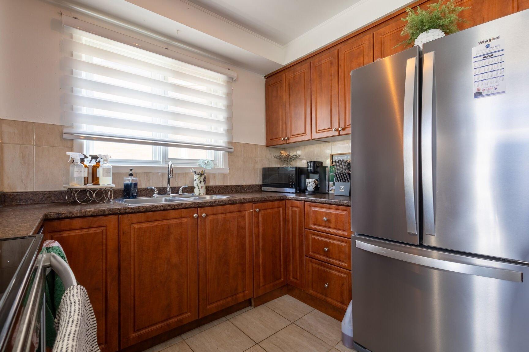 









6435

 - 6437


Rue Marie-Victorin

,
Montréal (Montréal-Nord),




QC
H1G2J2

