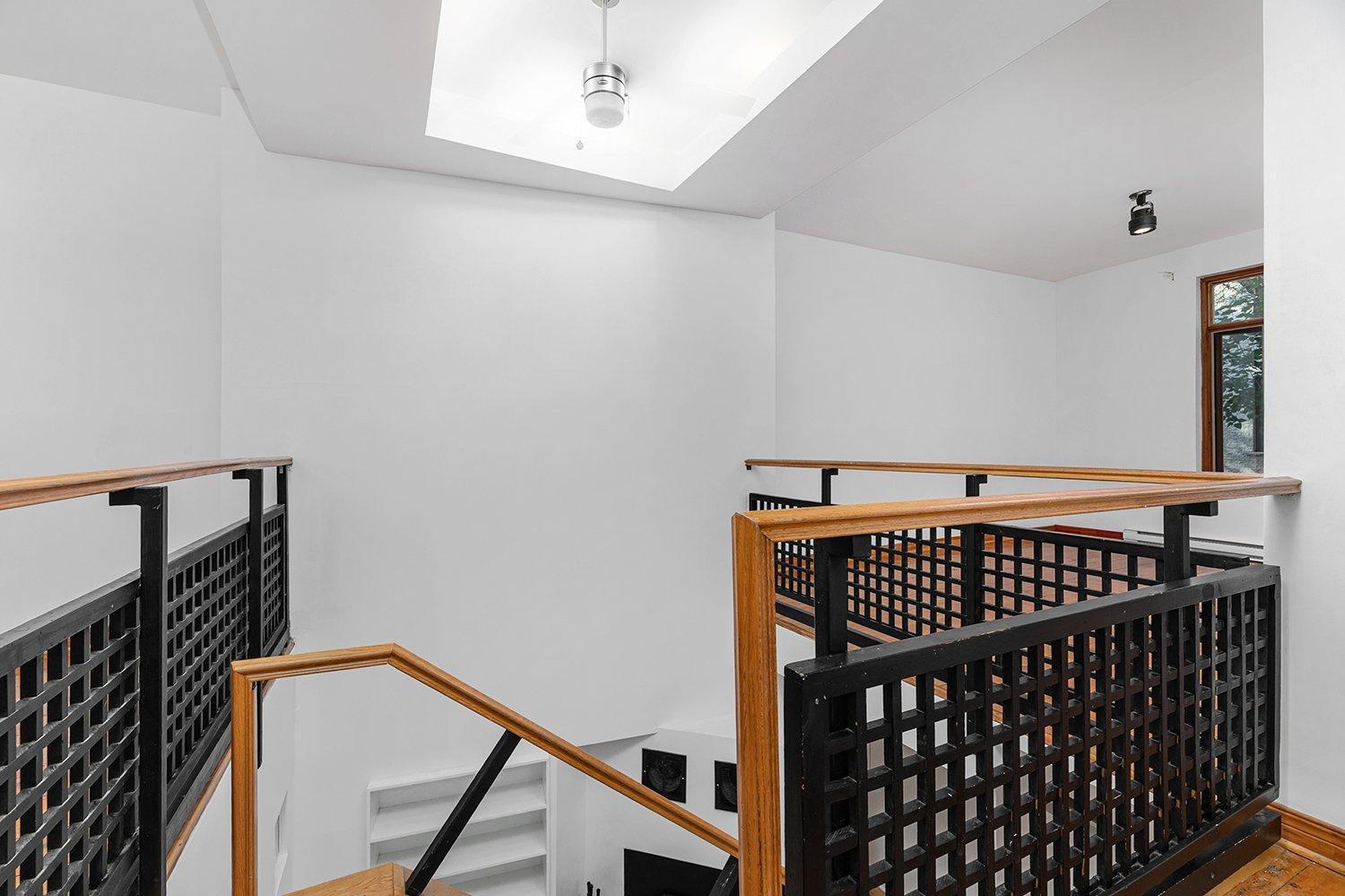 









4082


Rue Drolet

,
Montréal (Le Plateau-Mont-Royal),




QC
H2W2L4

