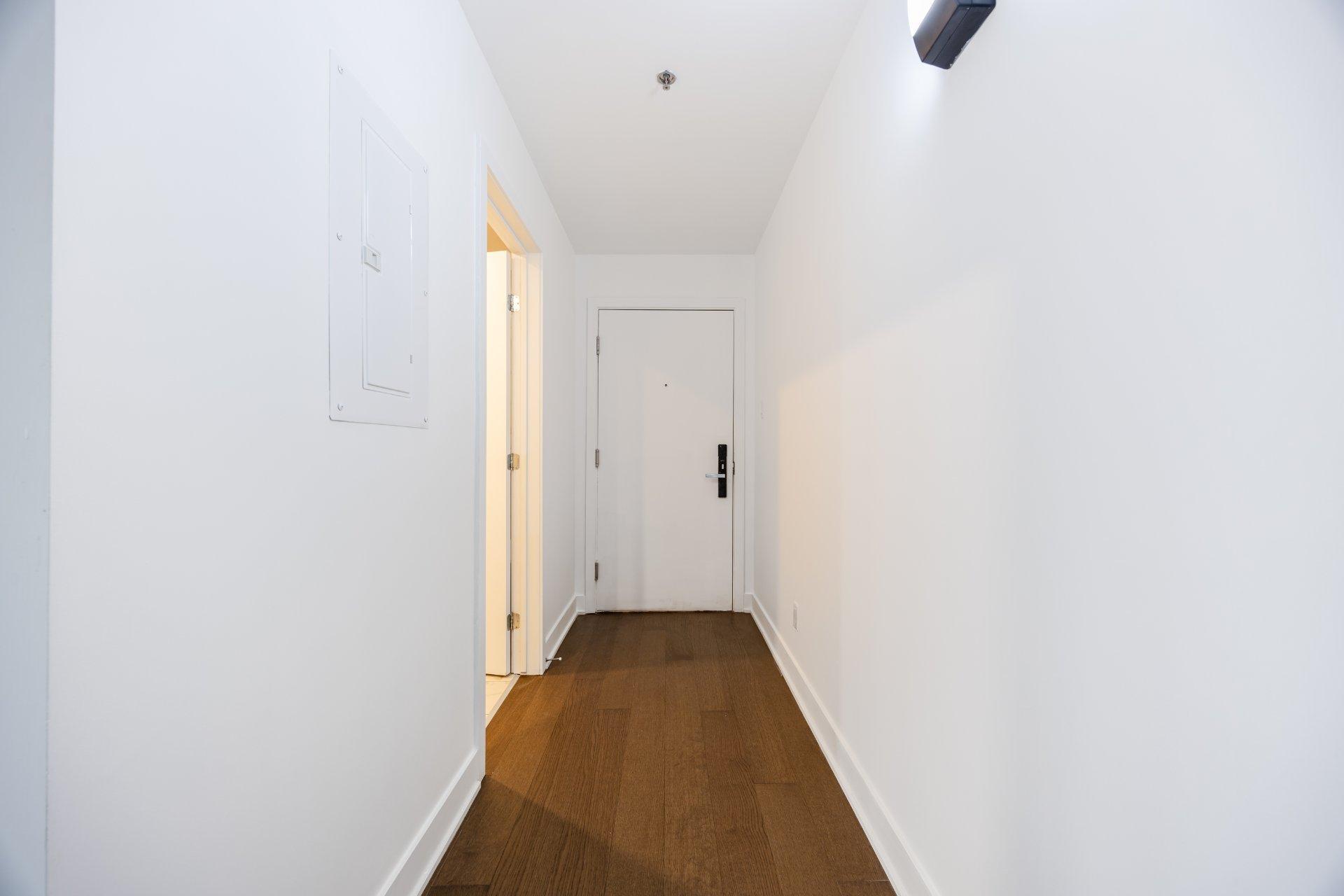 









1700


Rue Viola-Desmond

, 1011,
Montréal (LaSalle),




QC
H8N0H1

